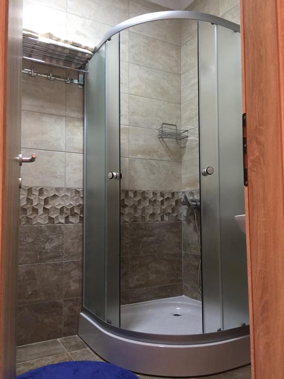 Apartment Gashi Приштина Екстер'єр фото