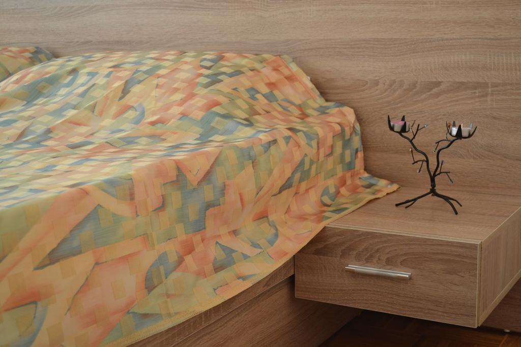 Apartment Gashi Приштина Екстер'єр фото