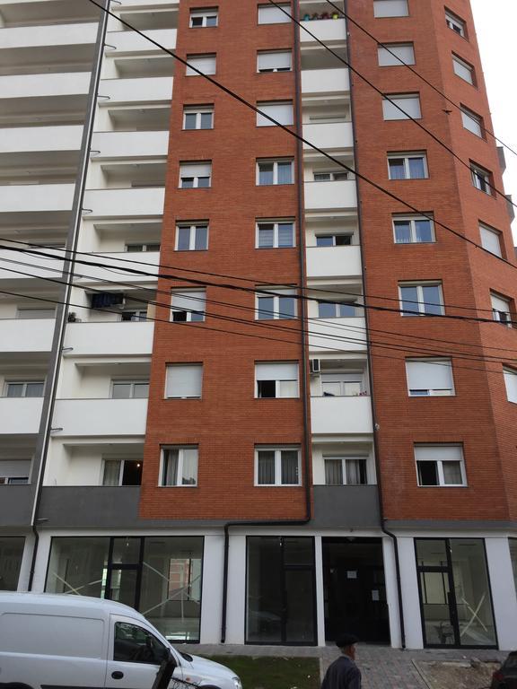 Apartment Gashi Приштина Екстер'єр фото